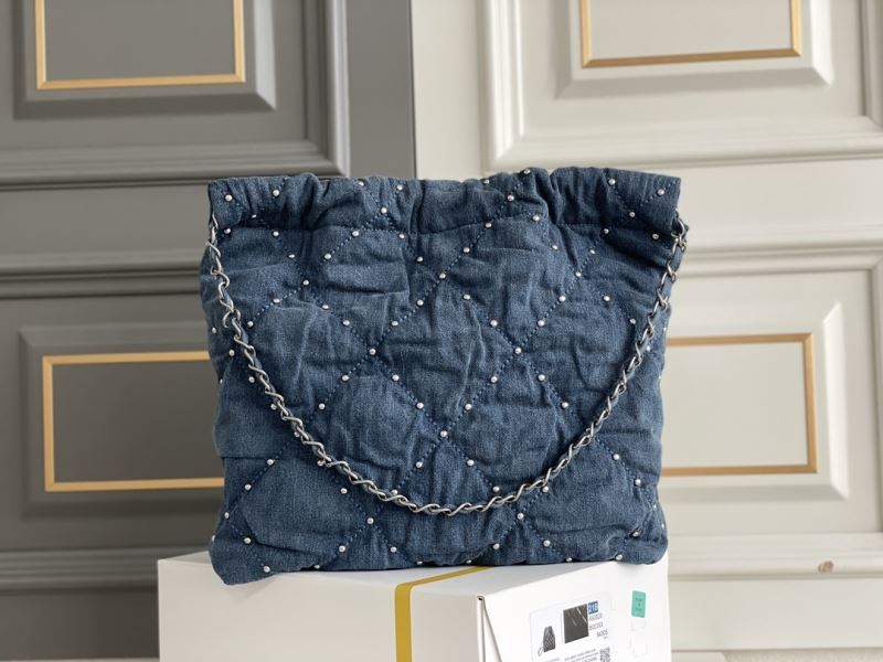 Chanel Hobo 22 Bags